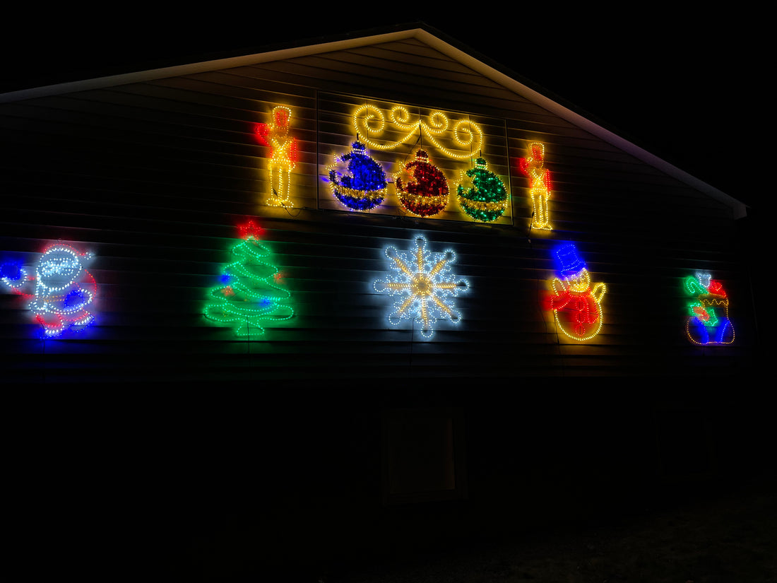 When to turn on your Christmas Lights?