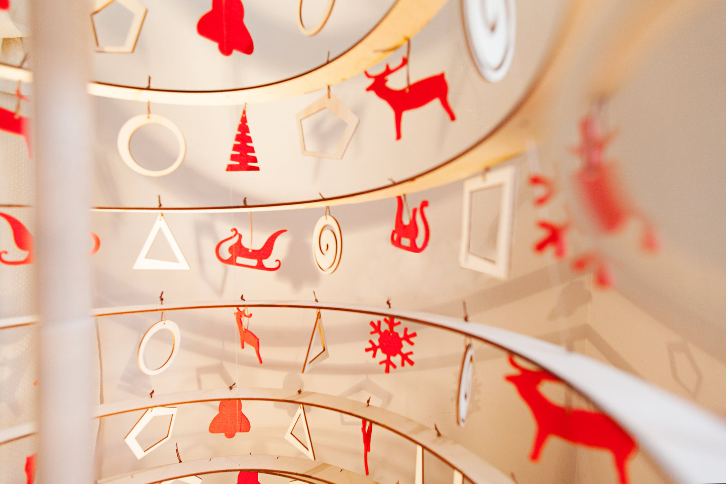 Geo decoration medium - Santa's Light Shop