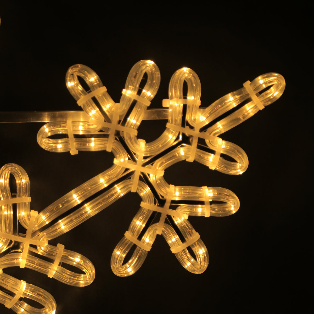 Snowflake Christmas light for street lights – Dia. 80 cm